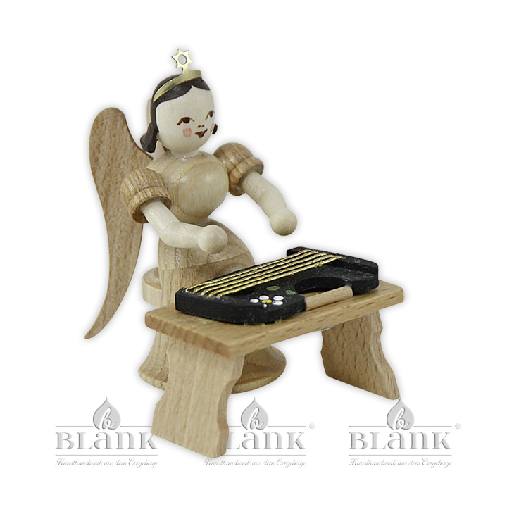 Angel with long robe an zither bench
