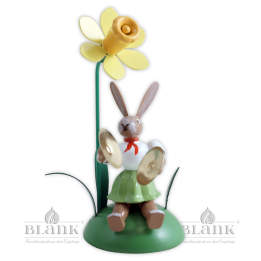 OHS 013 Osterhase sitz. mit Narzisse und Becken