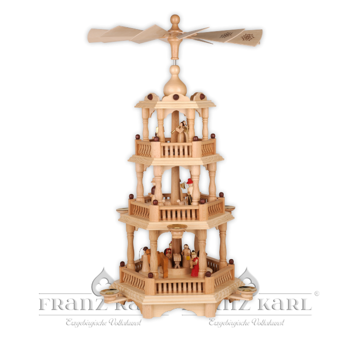 2660 Pyramide mit Barockzaun, 3 Etagen