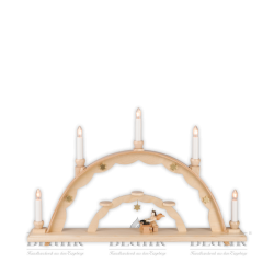 Candle arch with zither playing angel