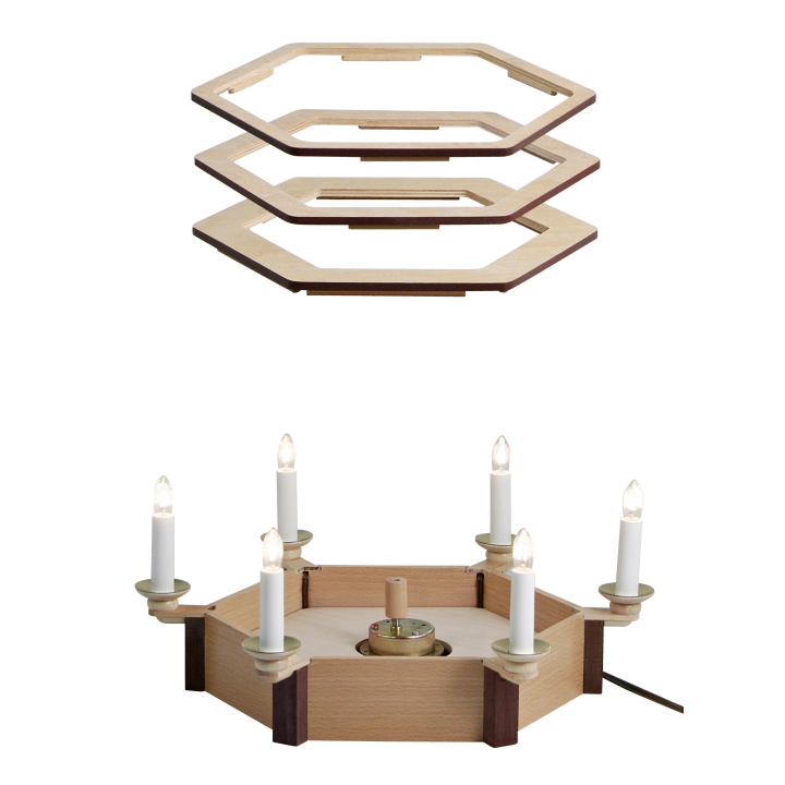 Locating frame for pyramid 2610 and 2620