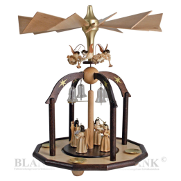 Pyramid with angels with long pleated robes and bells of glass